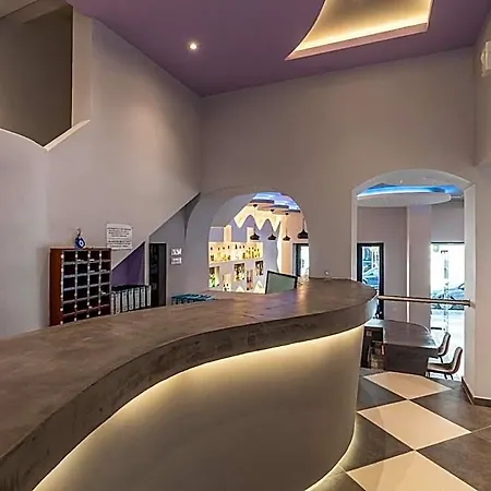 Center A Rodos 호텔