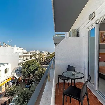 Center A Rodos 호텔 2*